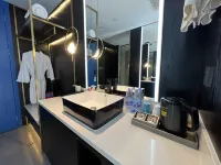 Happy Inn Hotel (Nanyangshi Government Wanyuecheng) - خدمة نقل من وإلى المطار