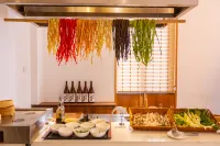 Benxi HuaxiMu Yunxiqiyang Hot Spring Hotel - breakfast