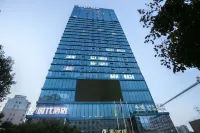Mehood Lestie (Baoji Yingda Road) Hotels near Baoji Technology College Communications Branch