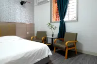 Juyuan Homestay (Quanzhou West Street Bell Tower Store)