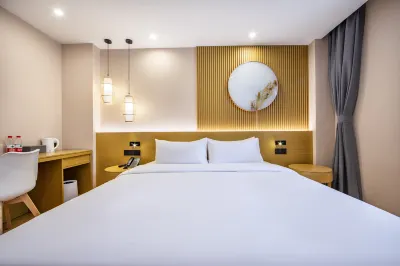 Jia Qi Hotel (Shanghai the Bund Nanjing East Road shop) Hotels in 