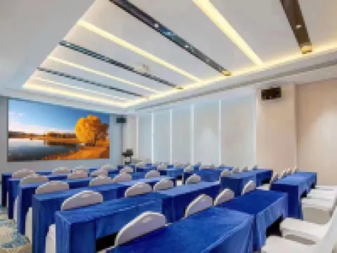 Mouse Deluxe Hotel (Shaodong High Speed Railway Station) Hotels in Shaodong