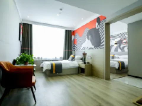 Junyi Chain Hotel (Chifeng Aohan Banner Xinzhong Street) Hotels in Aohan Banner