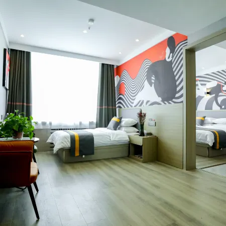 Junyi Chain Hotel (Chifeng Aohan Banner Xinzhong Street)