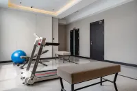 Xana Hotelle Hotel (Qionghai Zhengfu Railway Station)