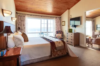 On the Point - Lake Rotorua Hotels in Kawaha Point