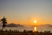 Lugu Lake Shijin Chinese Inn Lake View Hotel