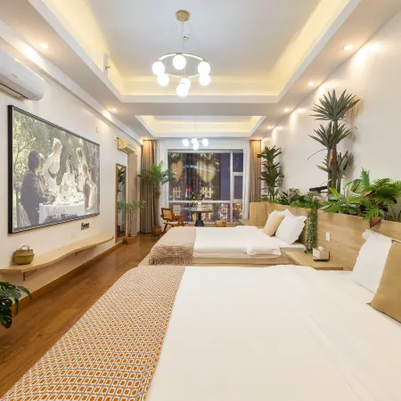 Little elephant selected river view homestay (Jiefangbei and Hongyadong Branch, Chongqing)