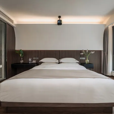 Xia Banji · Inn Circle Zhuhai Wentang Boutique Stay (Anji Yunshang Grassland Ski Resort)