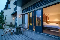 Nanchong Zen Post Fengyi Yard - balcony