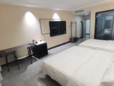 西柏坡趕考行ホテル(西柏坡観光地) 平山のホテル