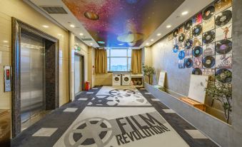 Manfei Hotel (Foshan Zumiao Creative Industry Park Store)