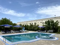 Qibla Tozabog - piscine