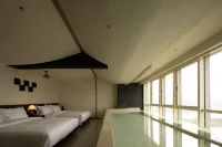 One Corner Pool Hotel - สระว่ายน้ำส่วนตัว
