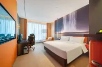 Weiran esports hotel