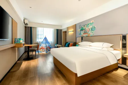 City Comfort Inn Hotel (Nanning Railway Station Chaoyang Square)