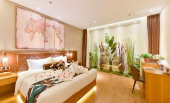 James Joyce Coffetel (Beijing South Railway Station Guanganmen Youan Hospital)