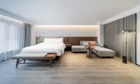 Lanzhou Xiguan Shizi Zhongshan Bridge UrCove by Hyatt Hotel