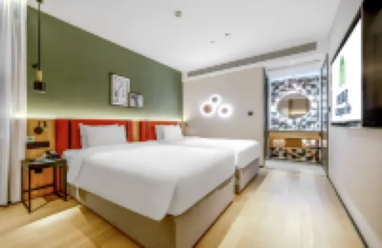 康鉑酒店（南京南站大明路地鐵站店）