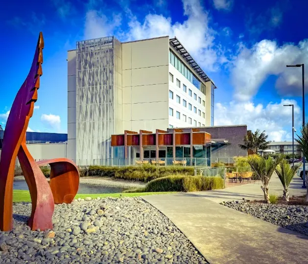 JetPark Auckland Airport Hotel