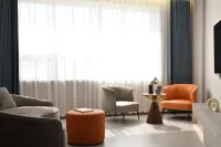 Yuejing Hot Spring Resort