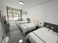 Fenglinshan Accommodation - Homestays