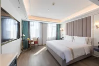 XANA Deluxe Hotel (Qingdao Taidong Pedestrian Street Beer Museum) - bar