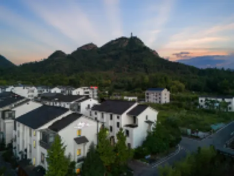 rooftop·shan lin xiao zhu Homestay Hotels near Tiantai Mountain Waterfall Scenic Area