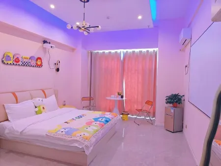 Wu Zhongxu Objective Shadow Hotel Отели рядом с достопримечательностью «Siliangqizi Qubbah»