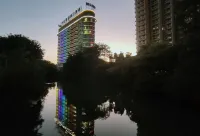 Yaduo  Holiday Hotel Hotels in Huoju Development District