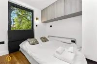 Charming Modern Chic Pad Summer House