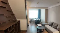 Meiyue Yunjing LOFT Homestay (Wuhan Zhongnan Road Subway Station Branch) 후베이 수자원 보존 전문기술학교 (난후 캠퍼스) 주변 호텔