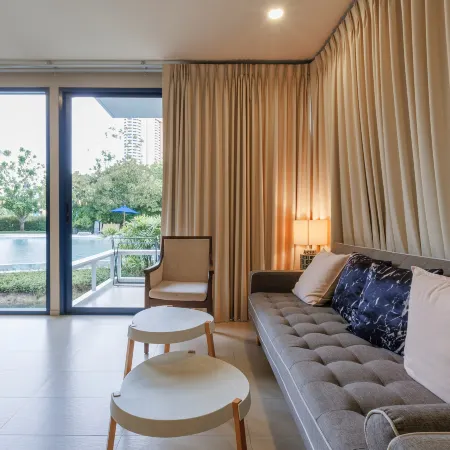 Beach Front Condo, Baan Thew Talay Blue Sapphire