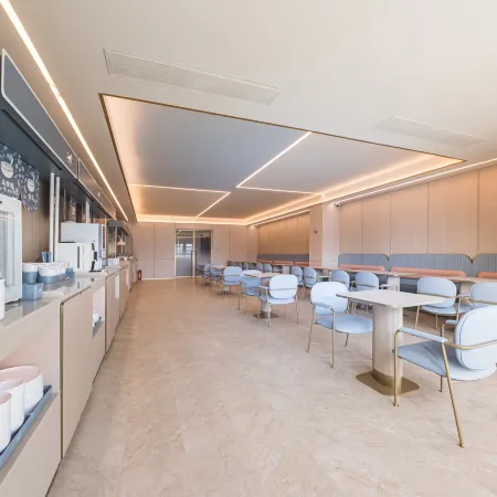 HanTing Hotel (Yixing Dingshuzhen Baolong Plaza)