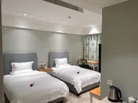 Scenery Hotel