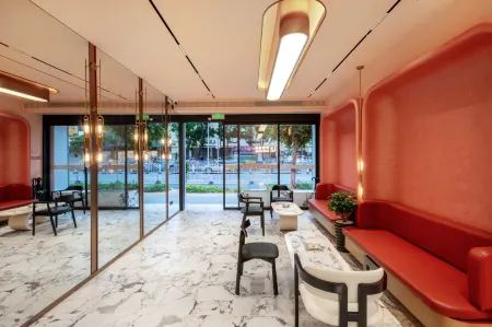 Ulike hotel Отели рядом с достопримечательностью «Appendix Polytechnic - Area A»