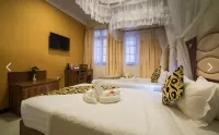 Spice Palace Hotel