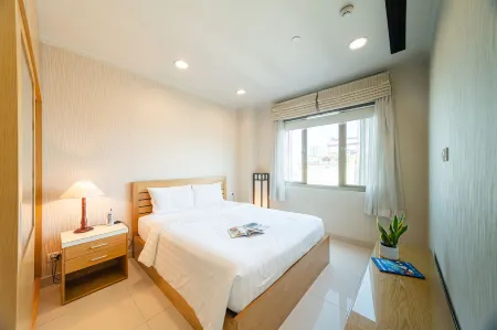 Mayfair Suites