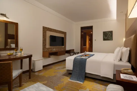 Baohua Harbor View Hotel