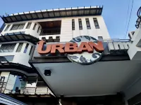 城市旅館-伊洛伊洛 鄰近耐莉花園的酒店