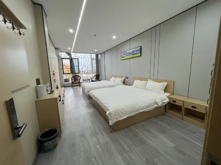 Yudeli Homestay Hotel Отели в г. Дунпин