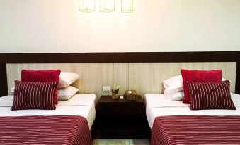 Royale House Hotel Davao powered by Cocotel