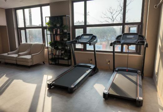 디항 호텔 주변 식당