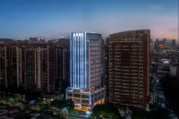 Foshan Zumiao Diejiao Subway Station Atour Hotel Hotels near Junyan Square