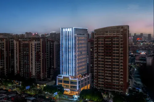 Foshan Zumiao Diejiao Subway Station Atour Hotel