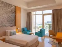 فندق ومنتجع رويال سنترال النخلة Hotels near أتلانتس – النخلة