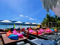 Sanya Houhai Surfing Sea View Resort Homestay - Homestays