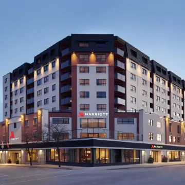 Kingston Marriott Hotel
