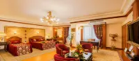Golden Palace Hotel (Ghasr Talaei) Các khách sạn ở 