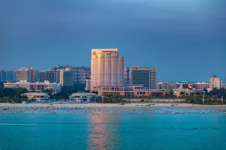 Crowne Plaza Beihai Silver Beach Отели в г. Бэйхай